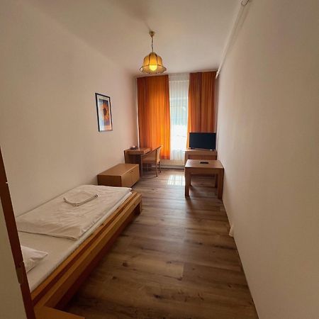 City Hotel Post 16 Braunau am Inn Exterior foto