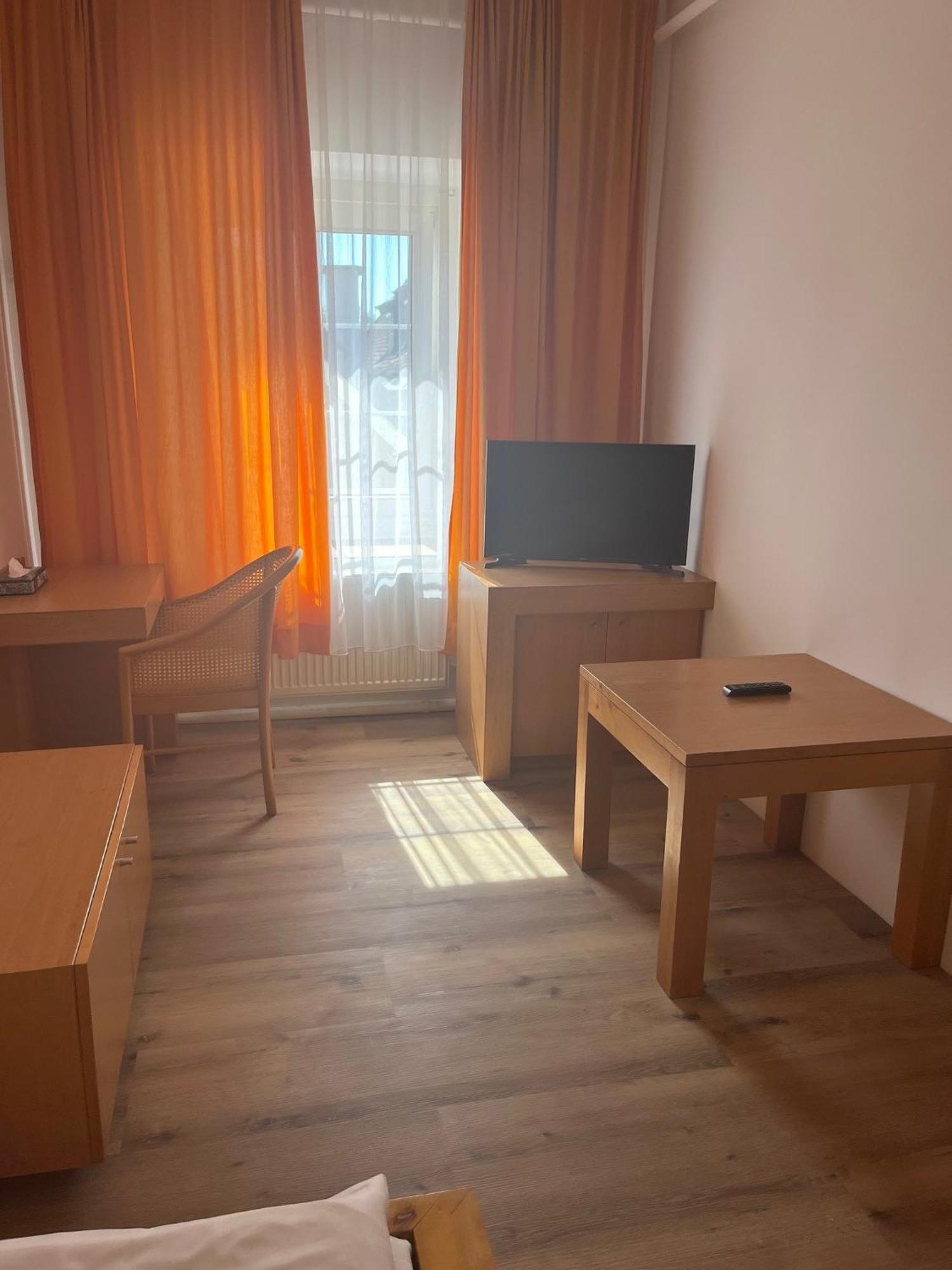 City Hotel Post 16 Braunau am Inn Exterior foto